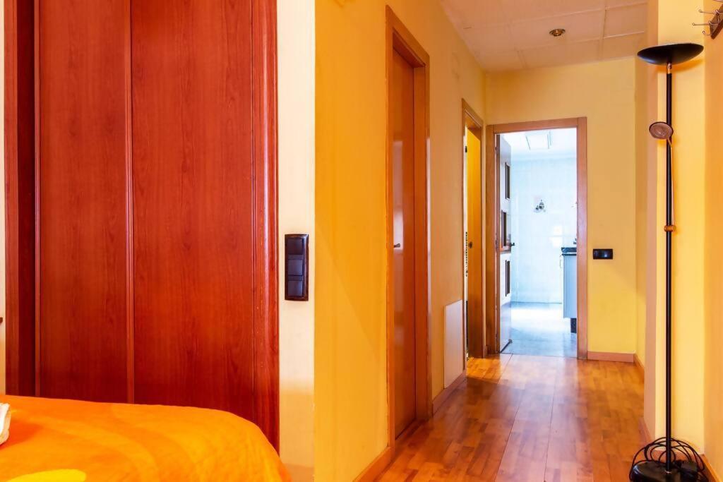 Estudio Para Parejas Con Wifi En La Playa Valencia Rom bilde