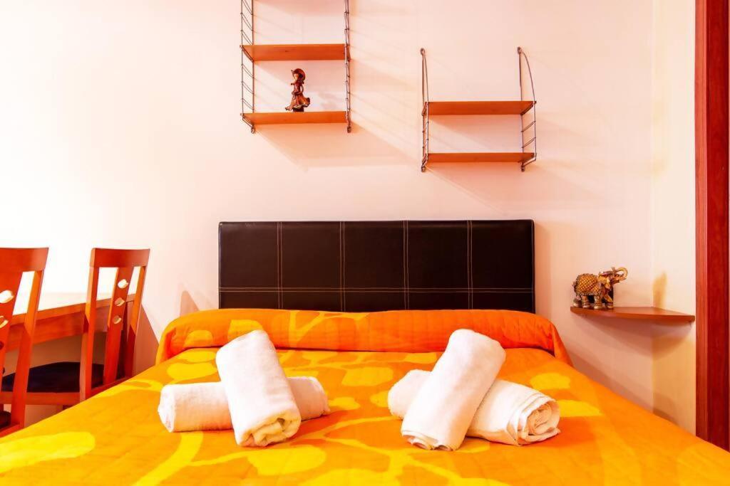 Estudio Para Parejas Con Wifi En La Playa Valencia Rom bilde